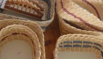 Fotografia dekorácií - košíky z pedigu a tkané koberce